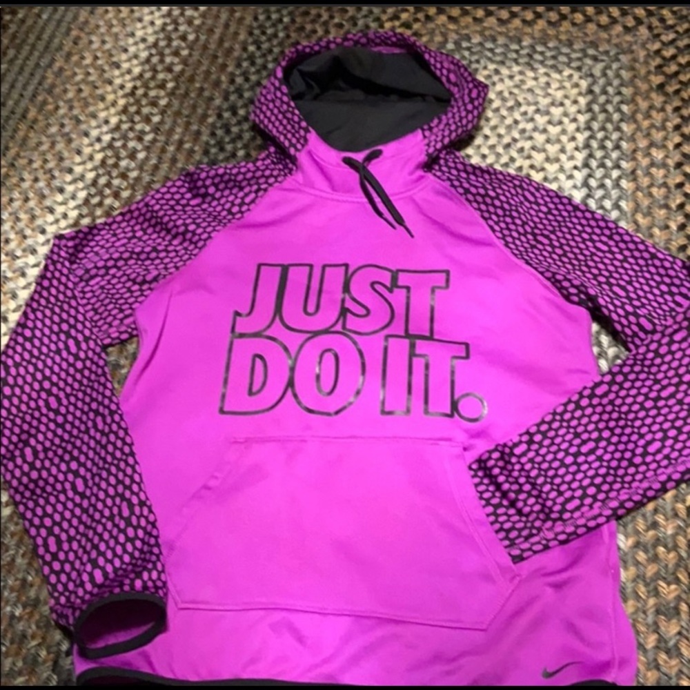 Nike therma Dri-fit hoodie